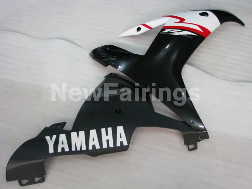 Black and White Factory Style - YZF-R1 02-03 Fairing Kit