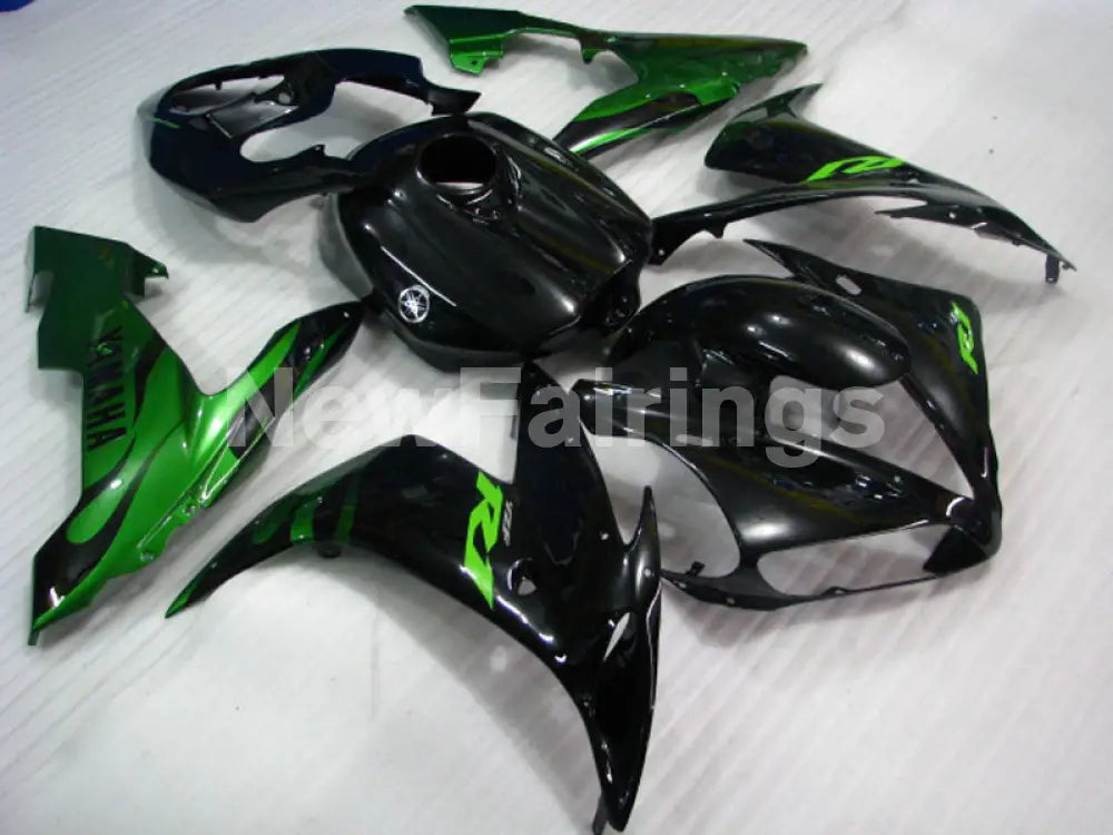 Black Green Flame - YZF-R1 04-06 Fairing Kit - Vehicles &