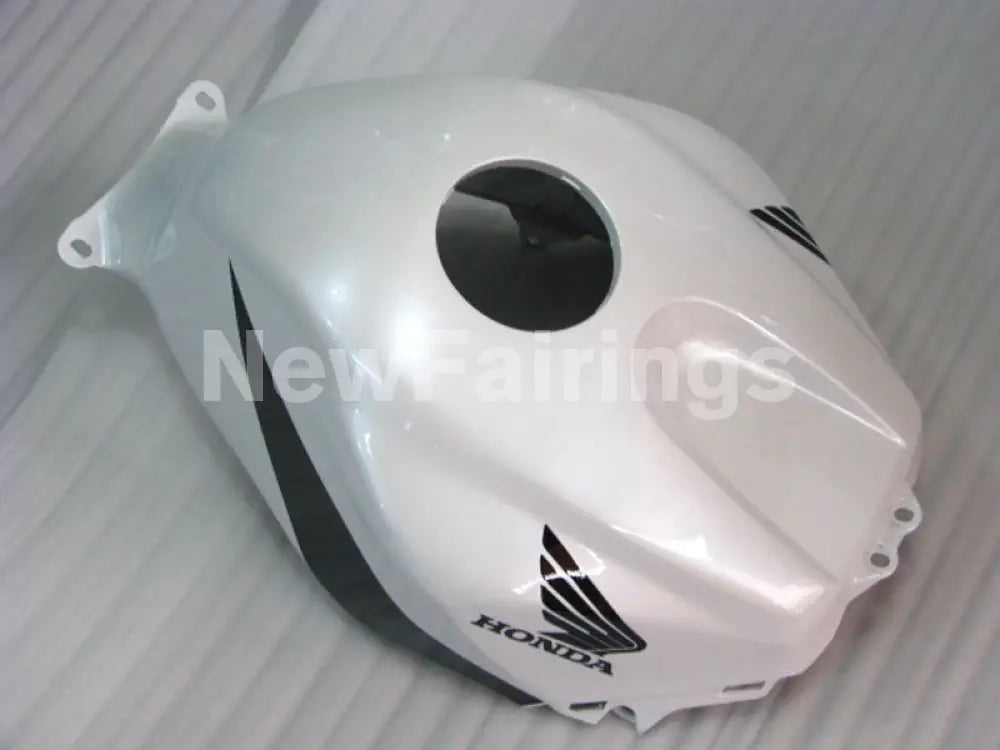 Black and Pearl White Factory Style - CBR600RR 05-06 Fairing