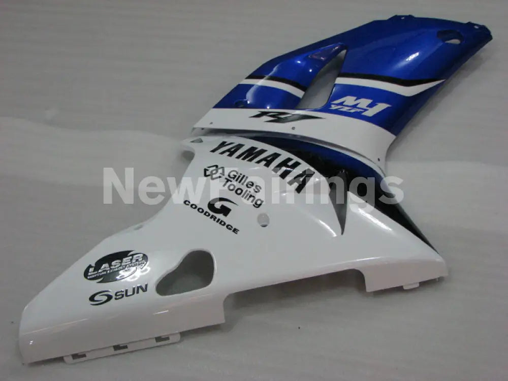 Blue and White Black Factory Style - YZF-R1 00-01 Fairing