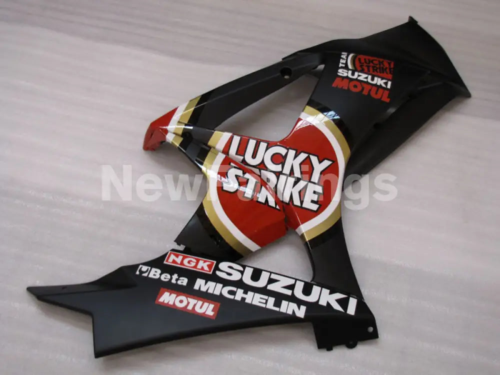 Matte Black and Red Lucky Strike - GSX - R1000 07 - 08