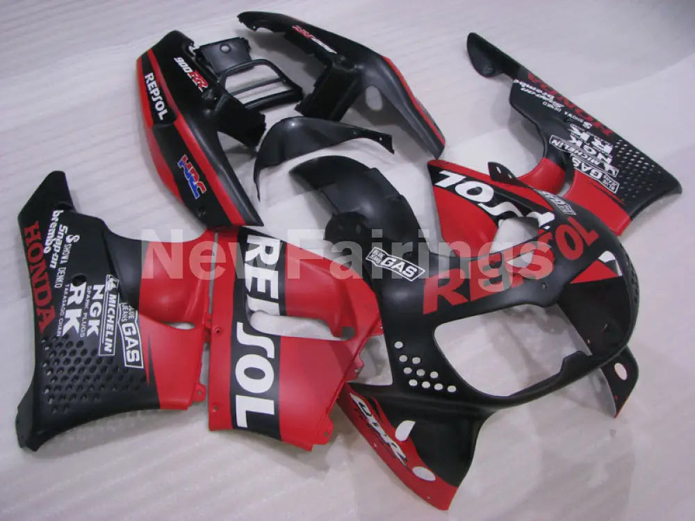 Matte Black and Red Repsol - CBR 900 RR 94-95 Fairing Kit -