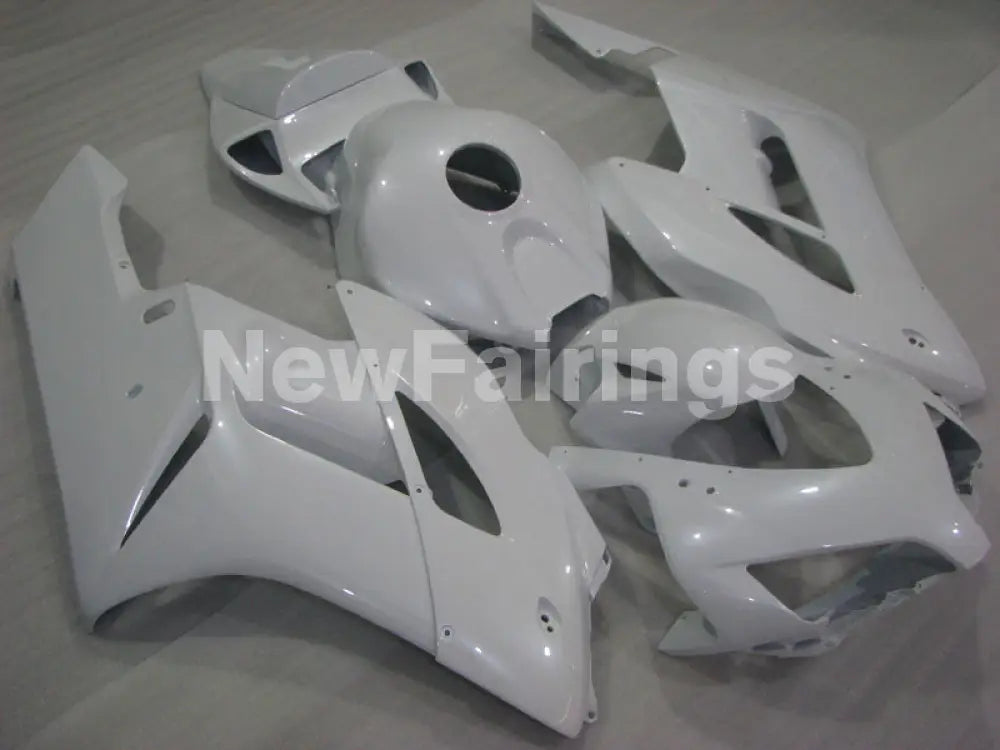 Pearl White No decals - CBR1000RR 04-05 Fairing Kit -