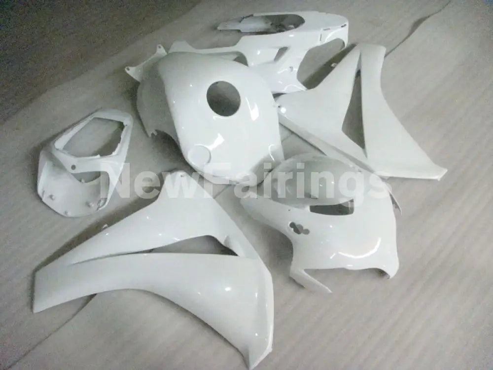 Pearl White No decals - CBR1000RR 08-11 Fairing Kit -