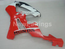 Load image into Gallery viewer, Red and White Black Factory Style - CBR 929 RR 00-01 Fairing