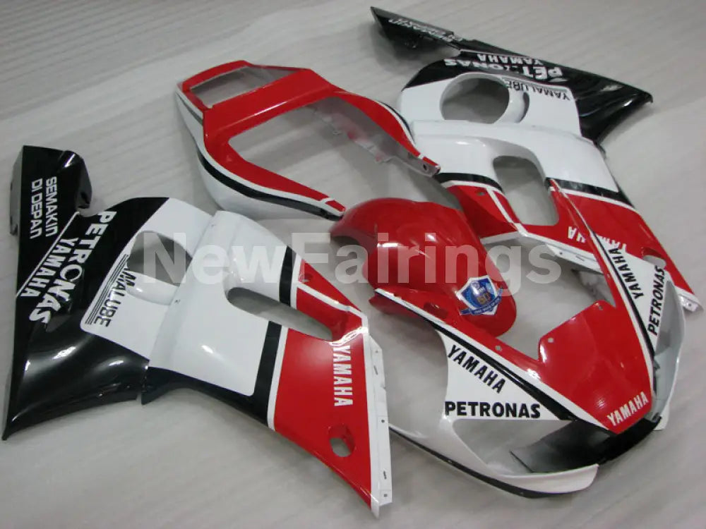 Red and White Black PETRONAS - YZF-R6 98-02 Fairing Kit Vehicles & Parts > Vehicle Parts & Accessories > Motor Vehicle