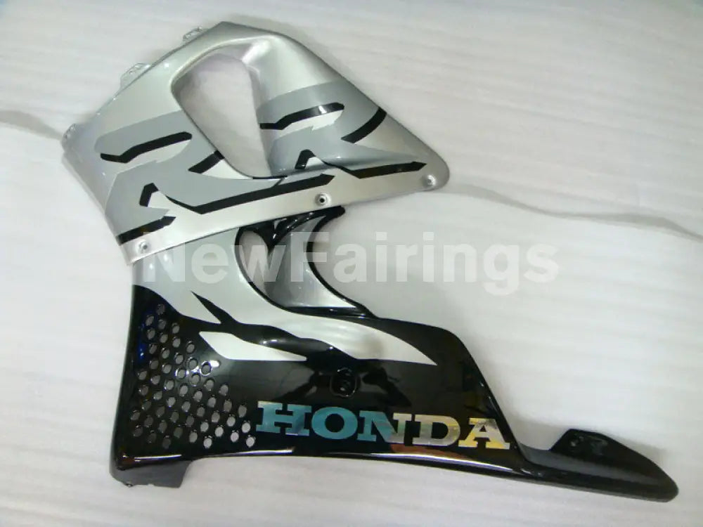 Silver and Black Factory Style - CBR 900 RR 94-95 Fairing