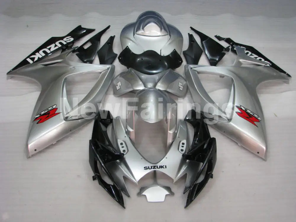 Silver and Black Factory Style - GSX-R600 06-07 Fairing Kit