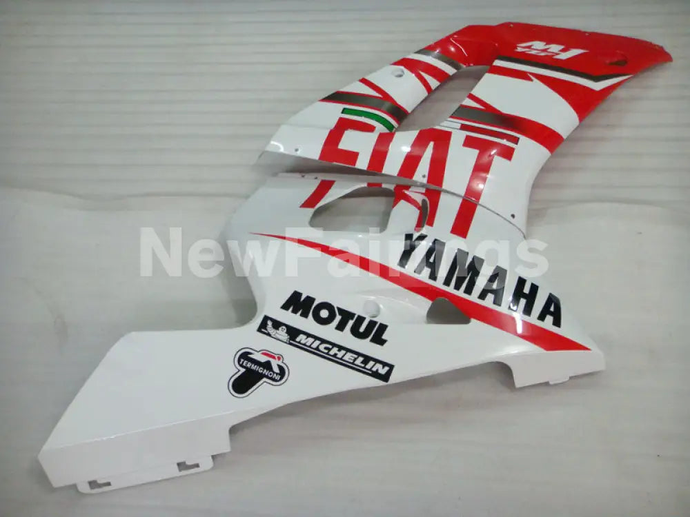 White and Red FIAT - YZF-R6 98-02 Fairing Kit Vehicles & Parts > Vehicle Parts & Accessories > Motor Vehicle Parts >