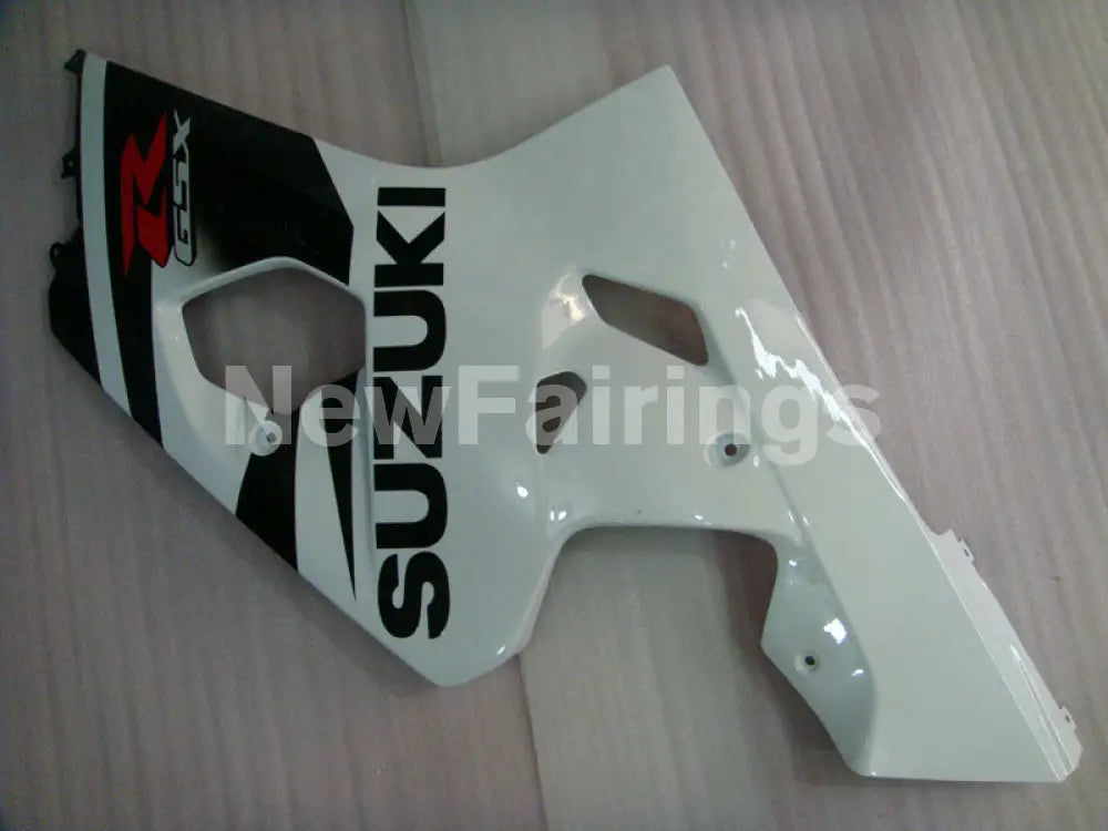 White and Black Factory Style - GSX-R600 04-05 Fairing Kit -