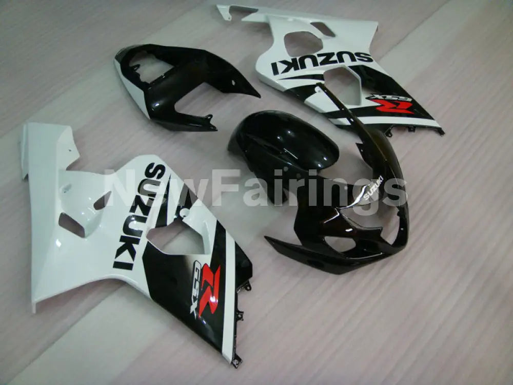 White and Black Factory Style - GSX-R600 04-05 Fairing Kit -